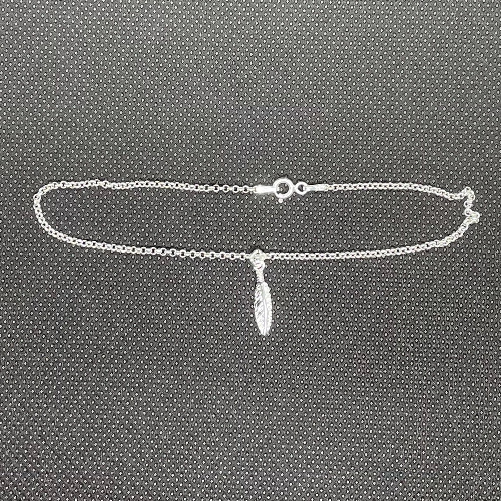 🚫SOLD🚫 SS feather anklet - Picture 3 of 4